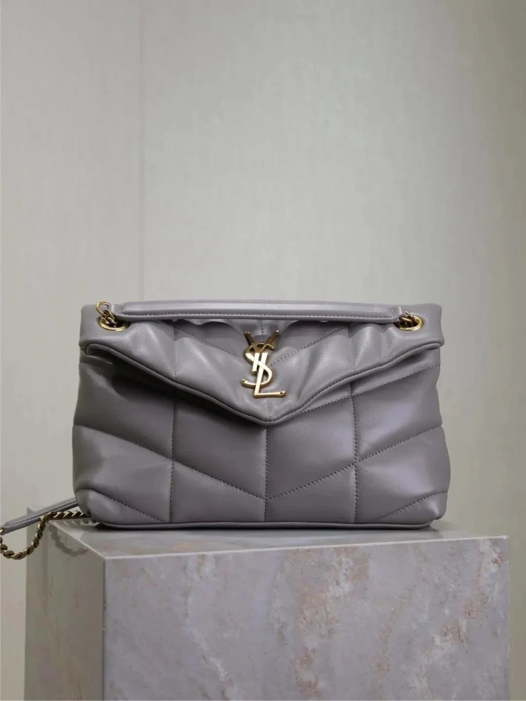 038 038