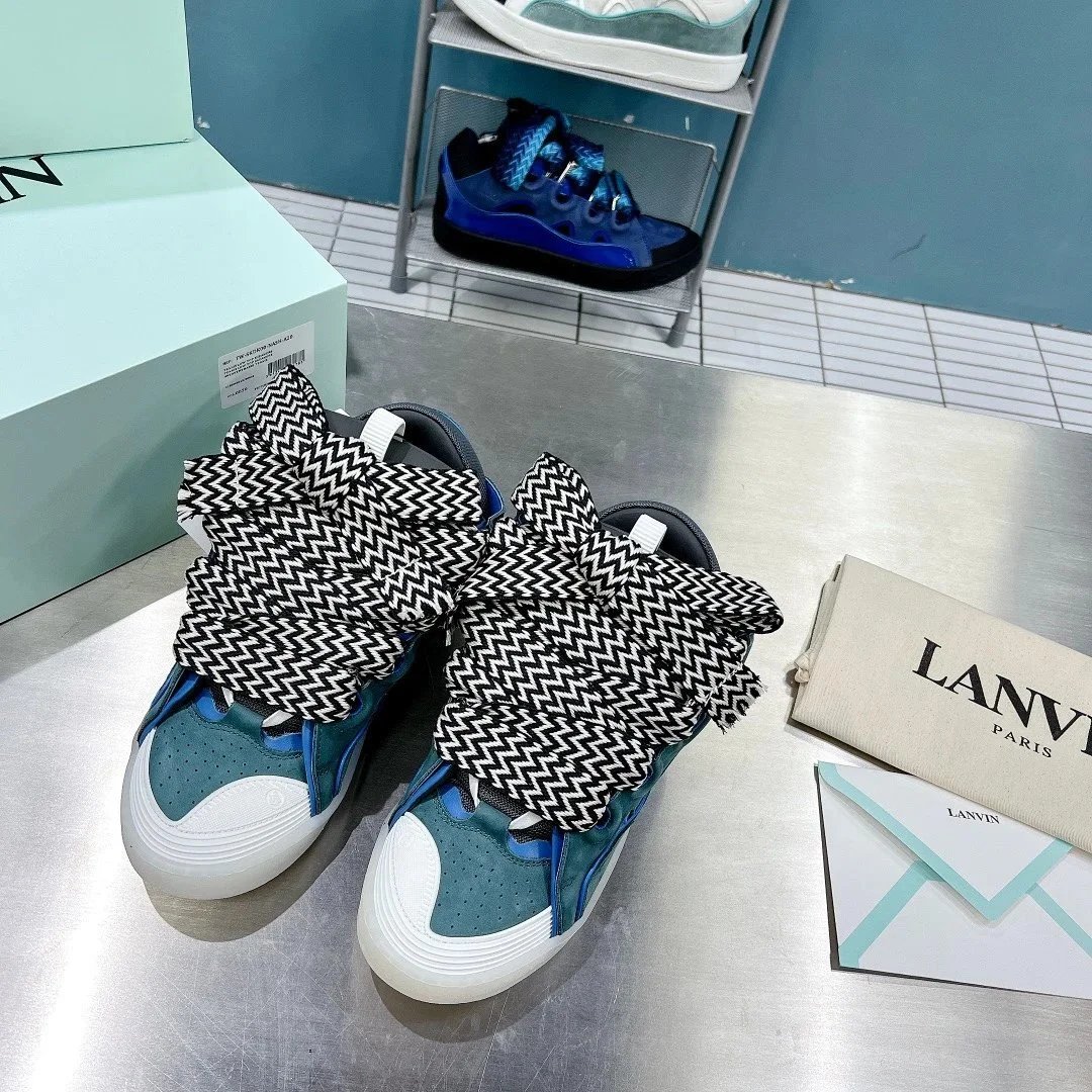 4 4