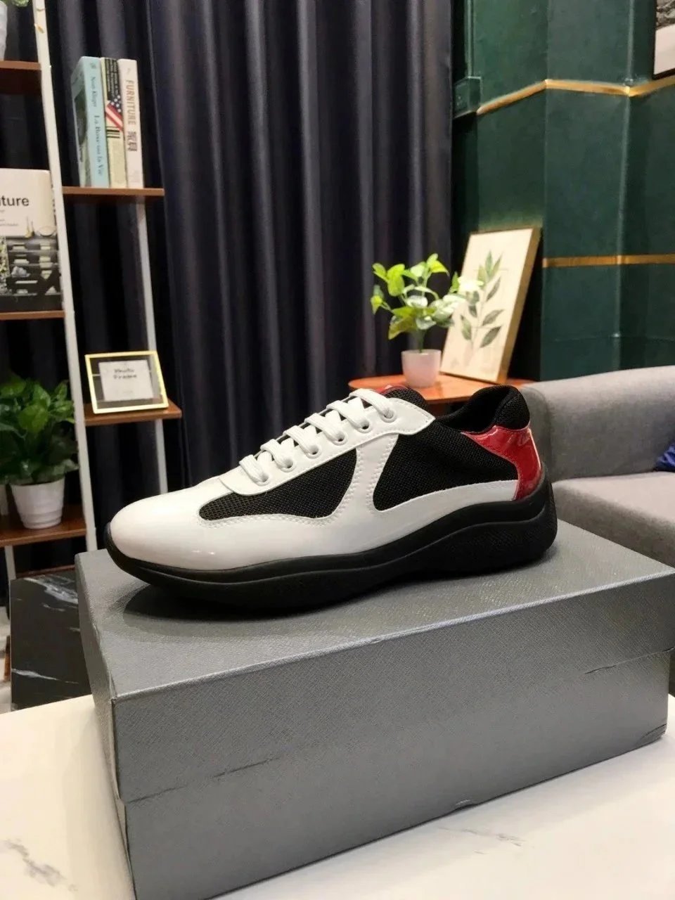 7 7