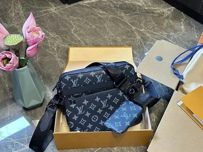 33 33