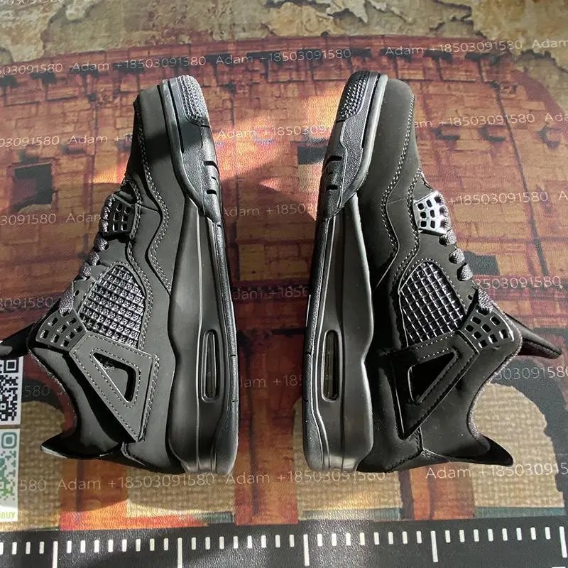 32 32