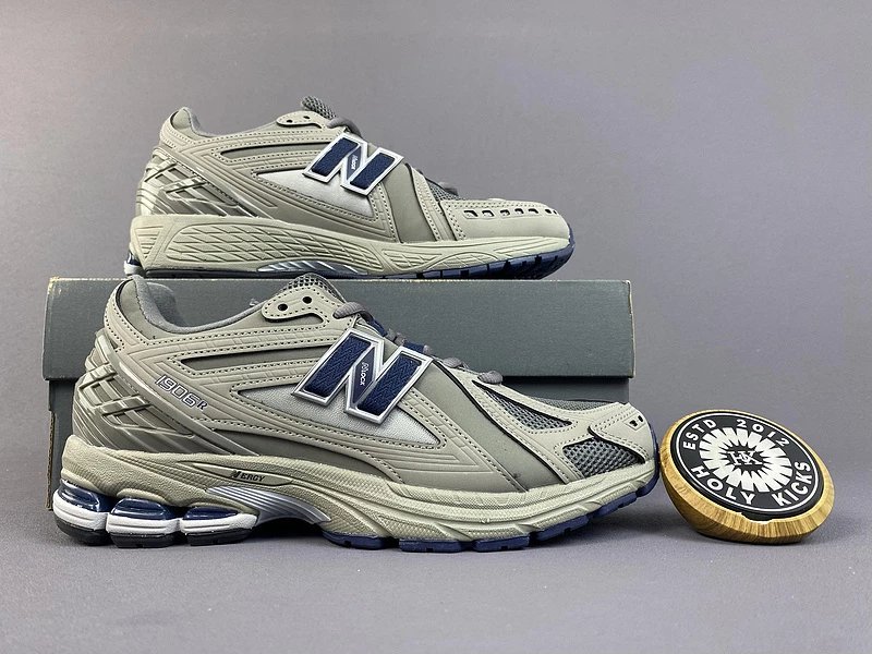 5 5