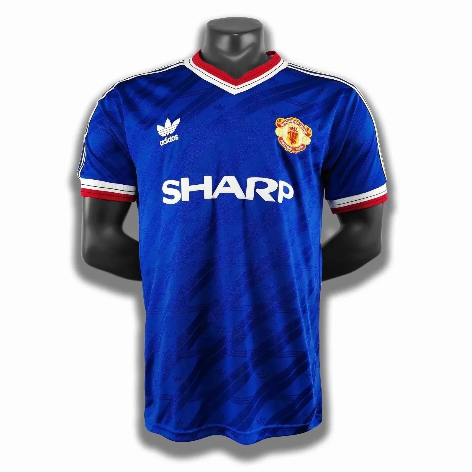 8688 Manchester United 2 guests 8688 Manchester United 2 guests