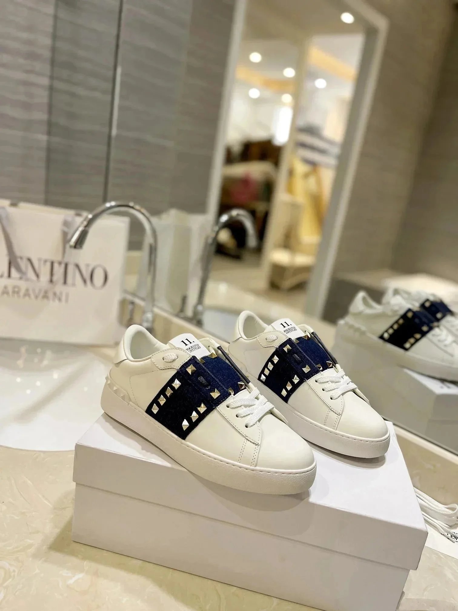 16 16