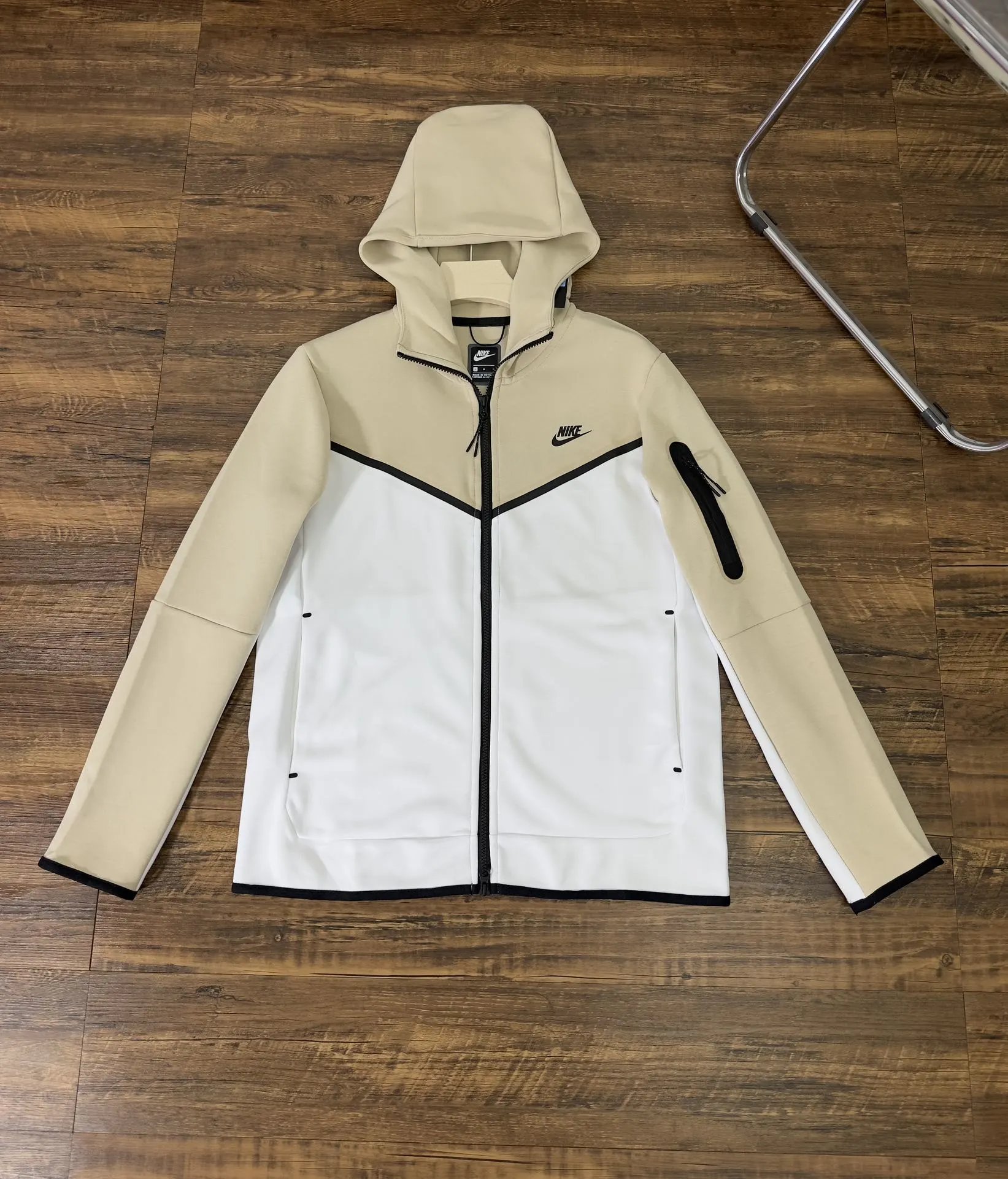 19 19