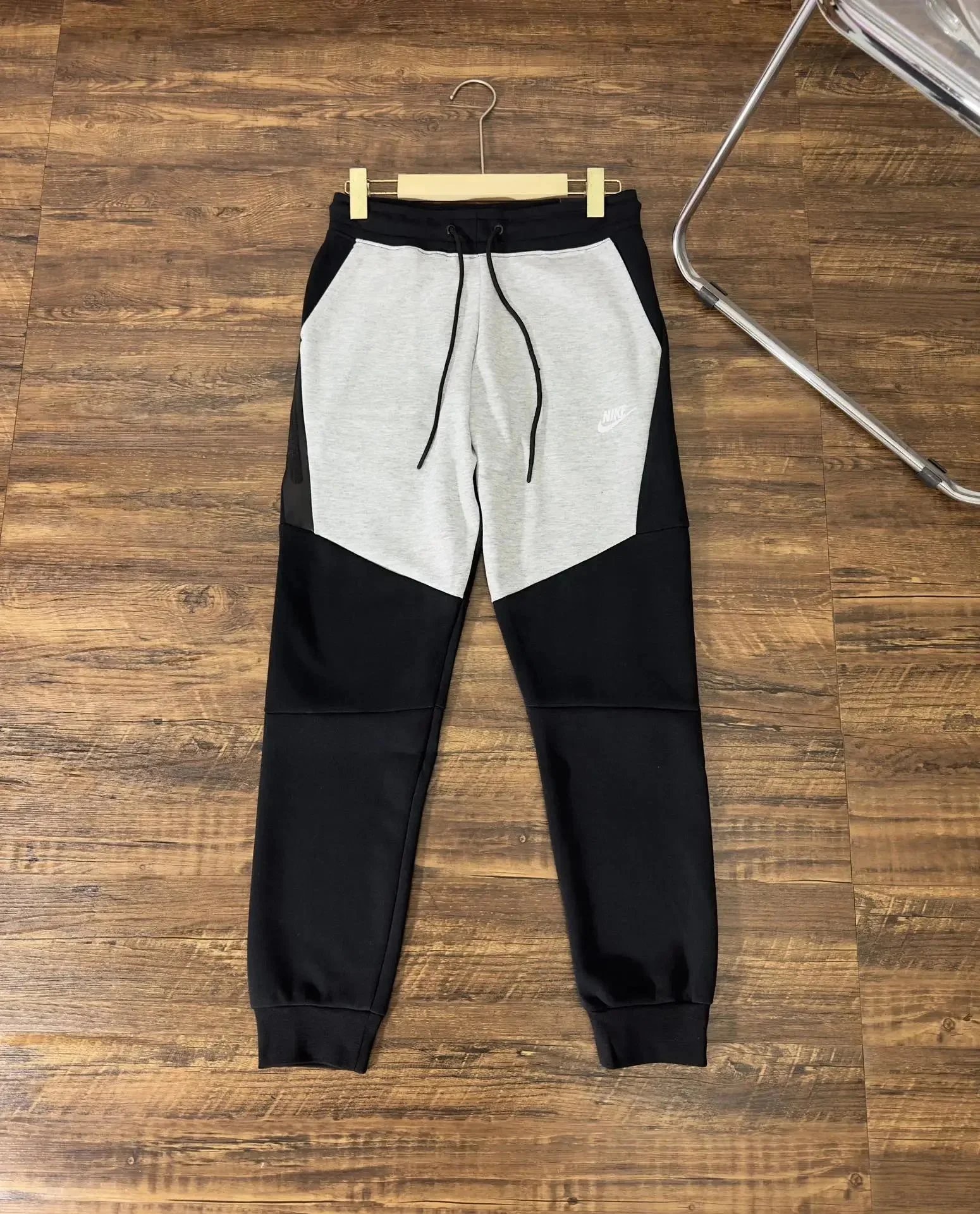 16 16