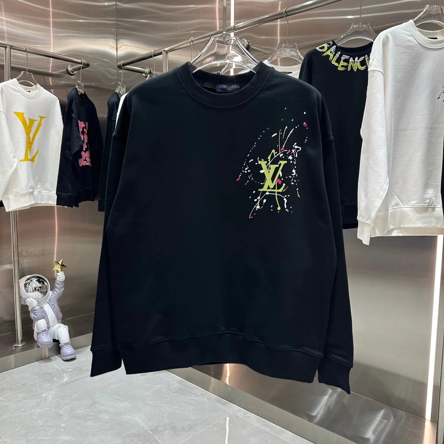 Lou-13-02 Lou-13-02