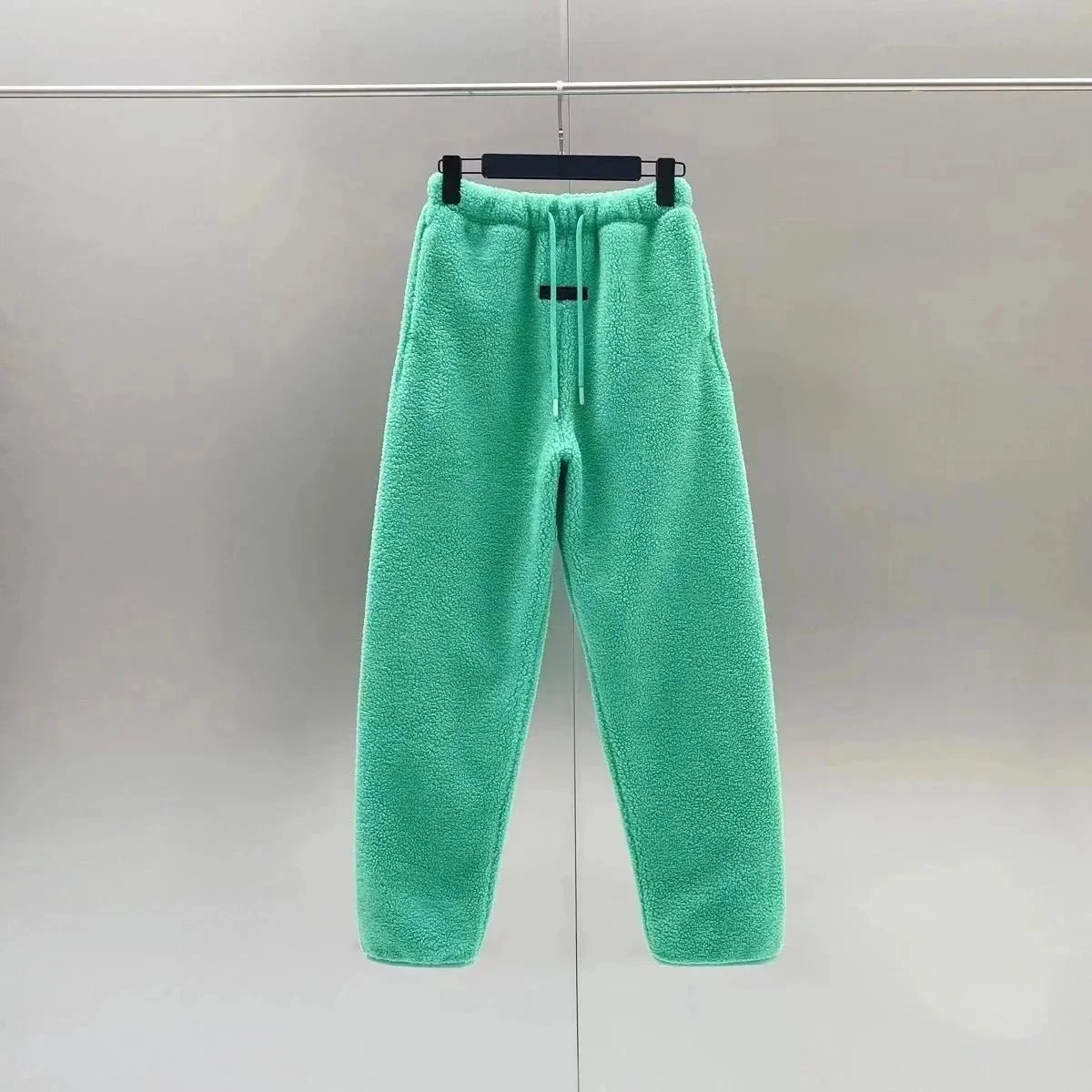 03-2 03-2