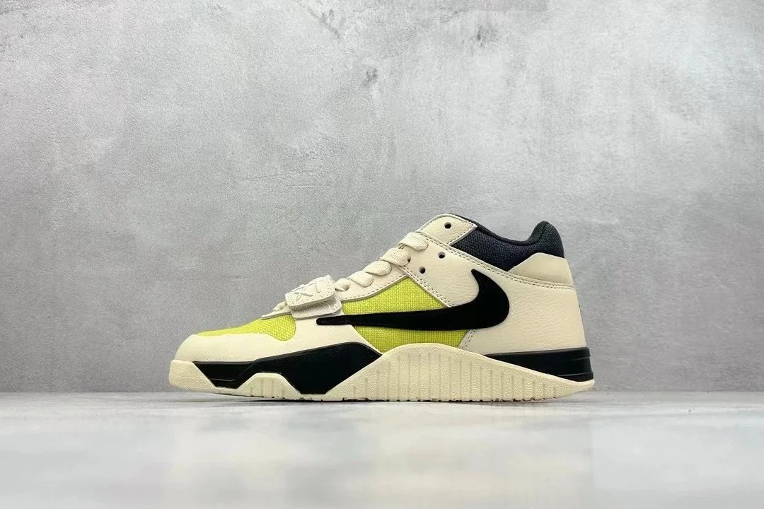 4 4