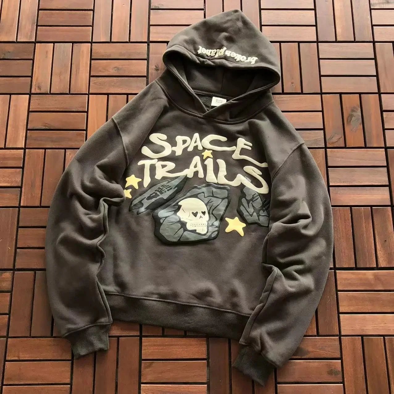 7 7