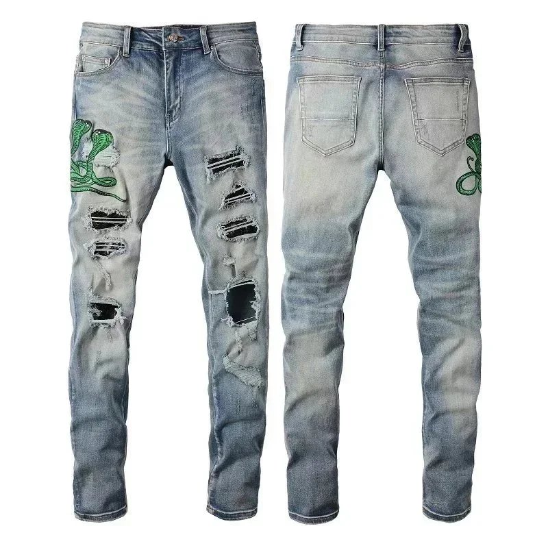 01 01