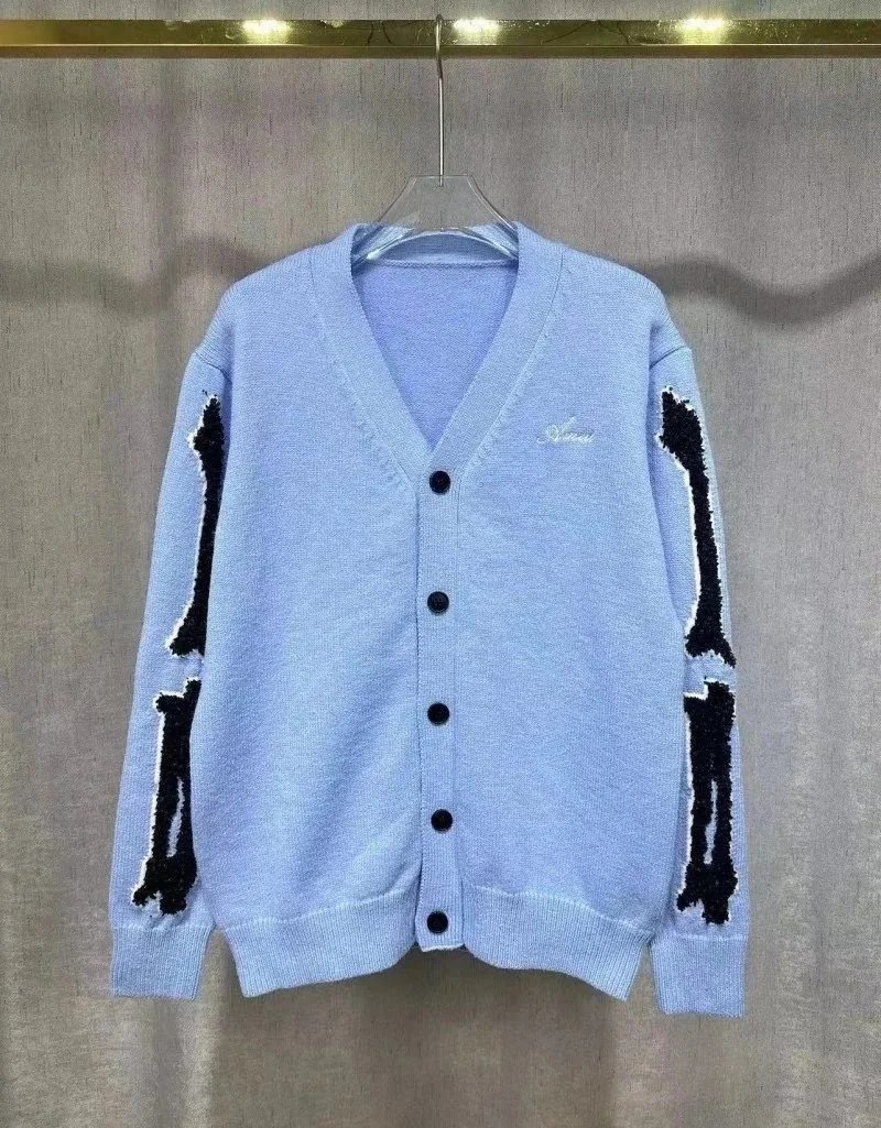 3 3