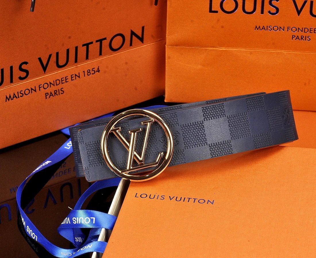 8 8