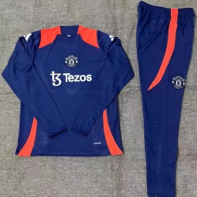 曼联宝蓝色 曼联宝蓝色