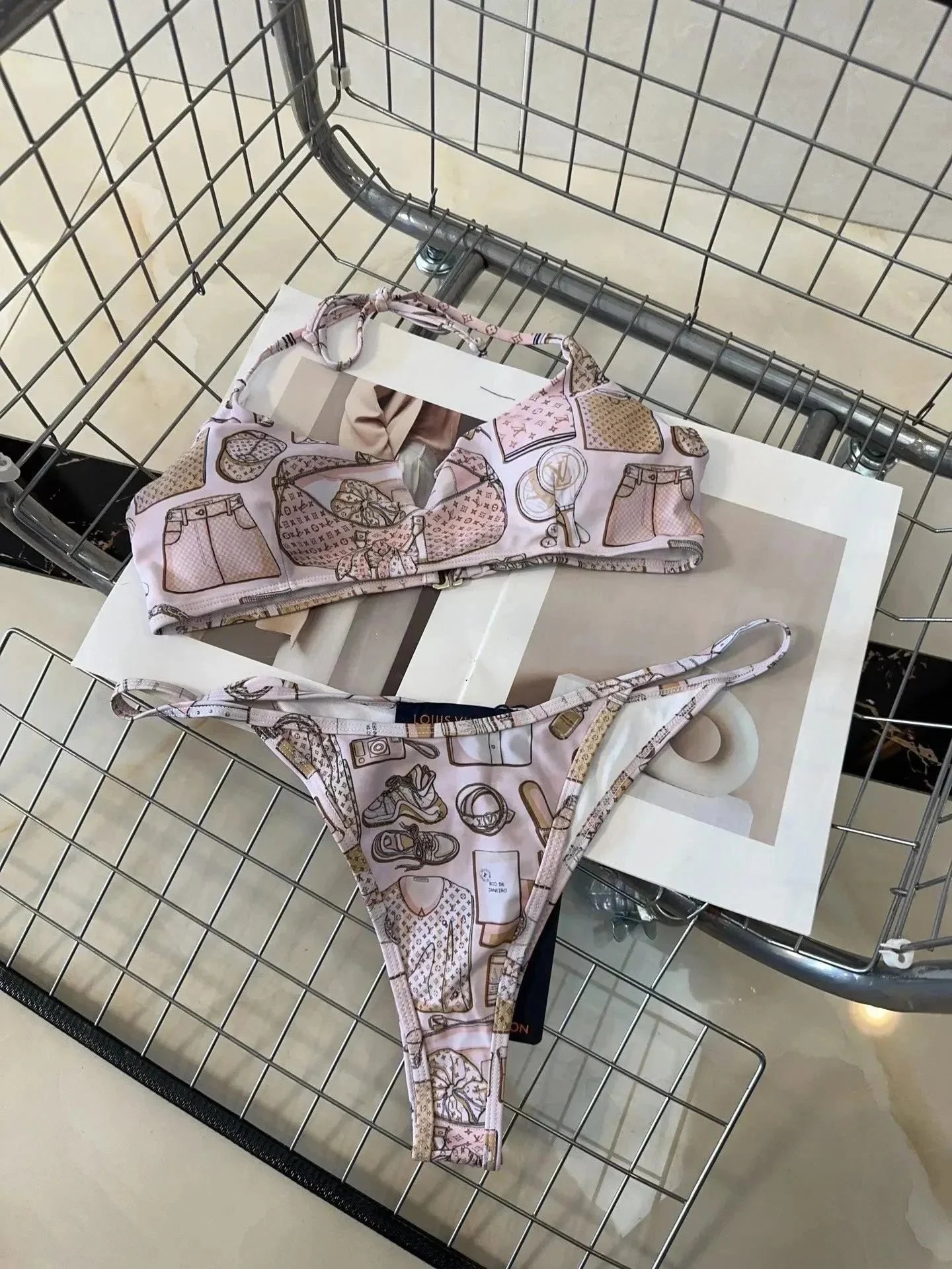 030301022 030301022