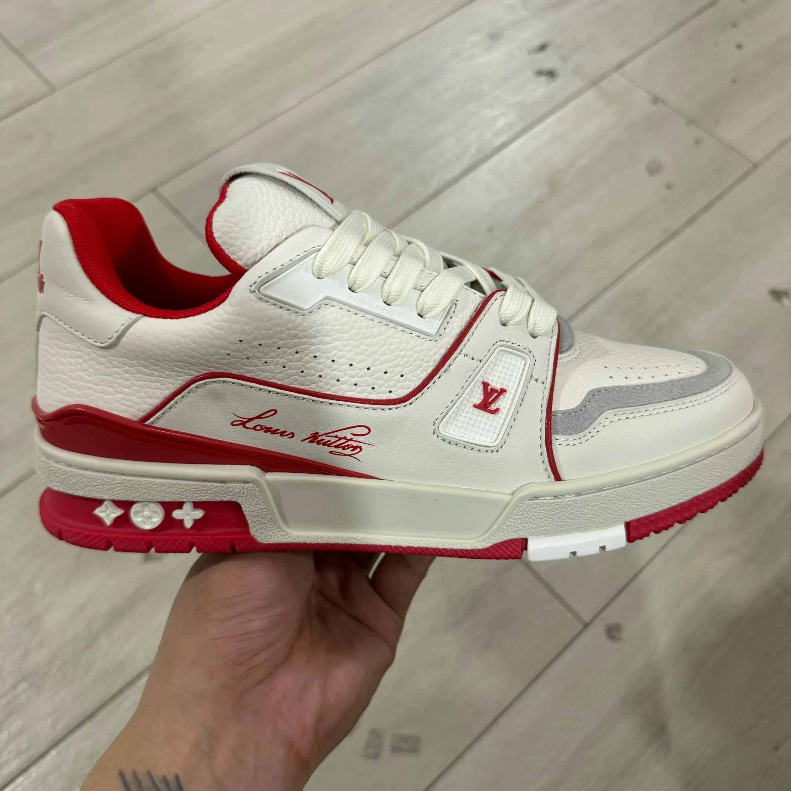 白红 白红