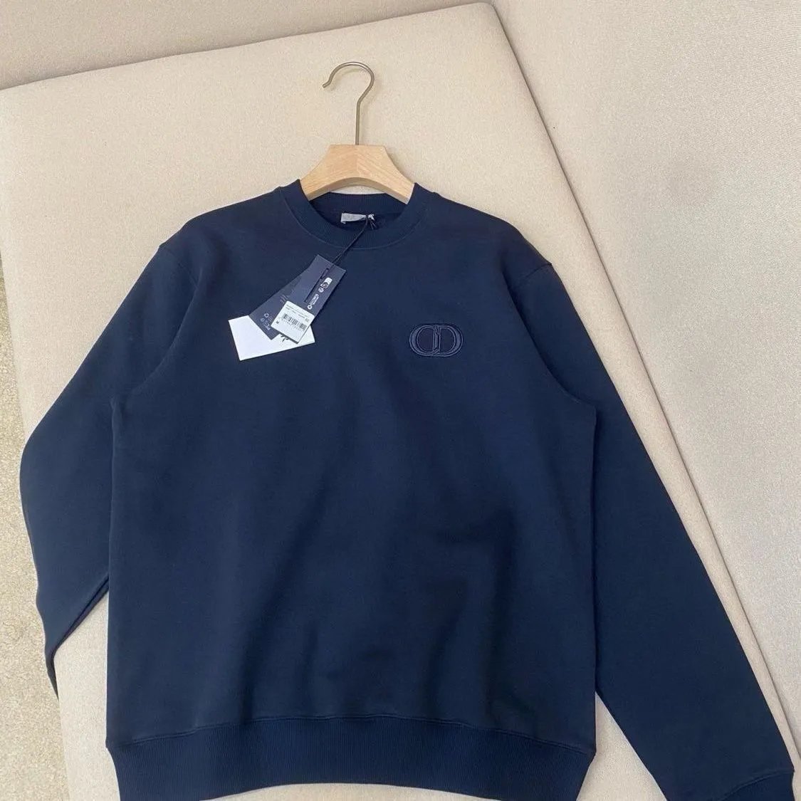7 7